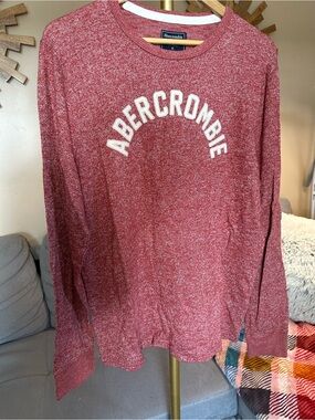 Abercrombie & Fitch Red Heather Knit Crewneck Sweatshirt Tee